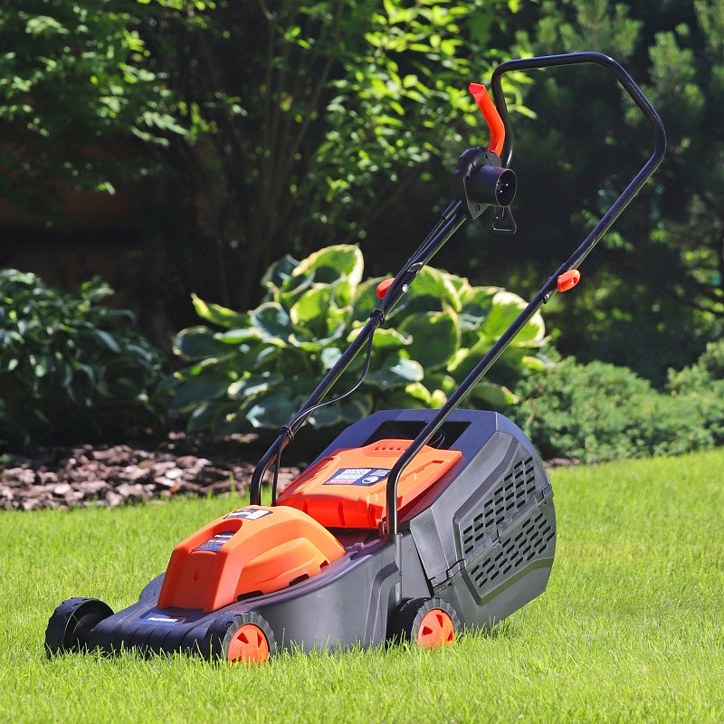 Газонокосилка электрическая PATRIOT PT 1132E купить в Москве дешево ...