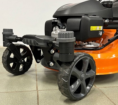Газонокосилка бензиновая Holzfforma-ZimAni HLC251HVR Quattro Blade