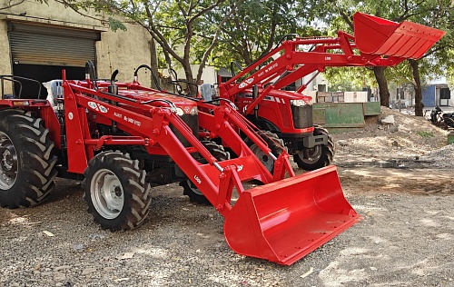 Фронтальный погрузчик Laxmi L500 для трактора Massey Ferguson 254 DynaSmart 4WD